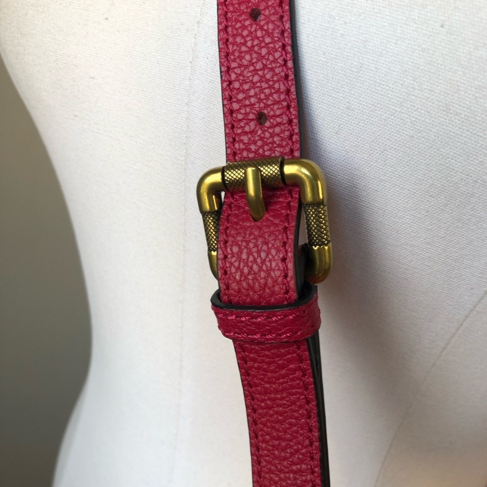 NWOT Cranberry Red Pebble Leather Large Satchel Crossbody Barrel Bag - Picture 3 of 15